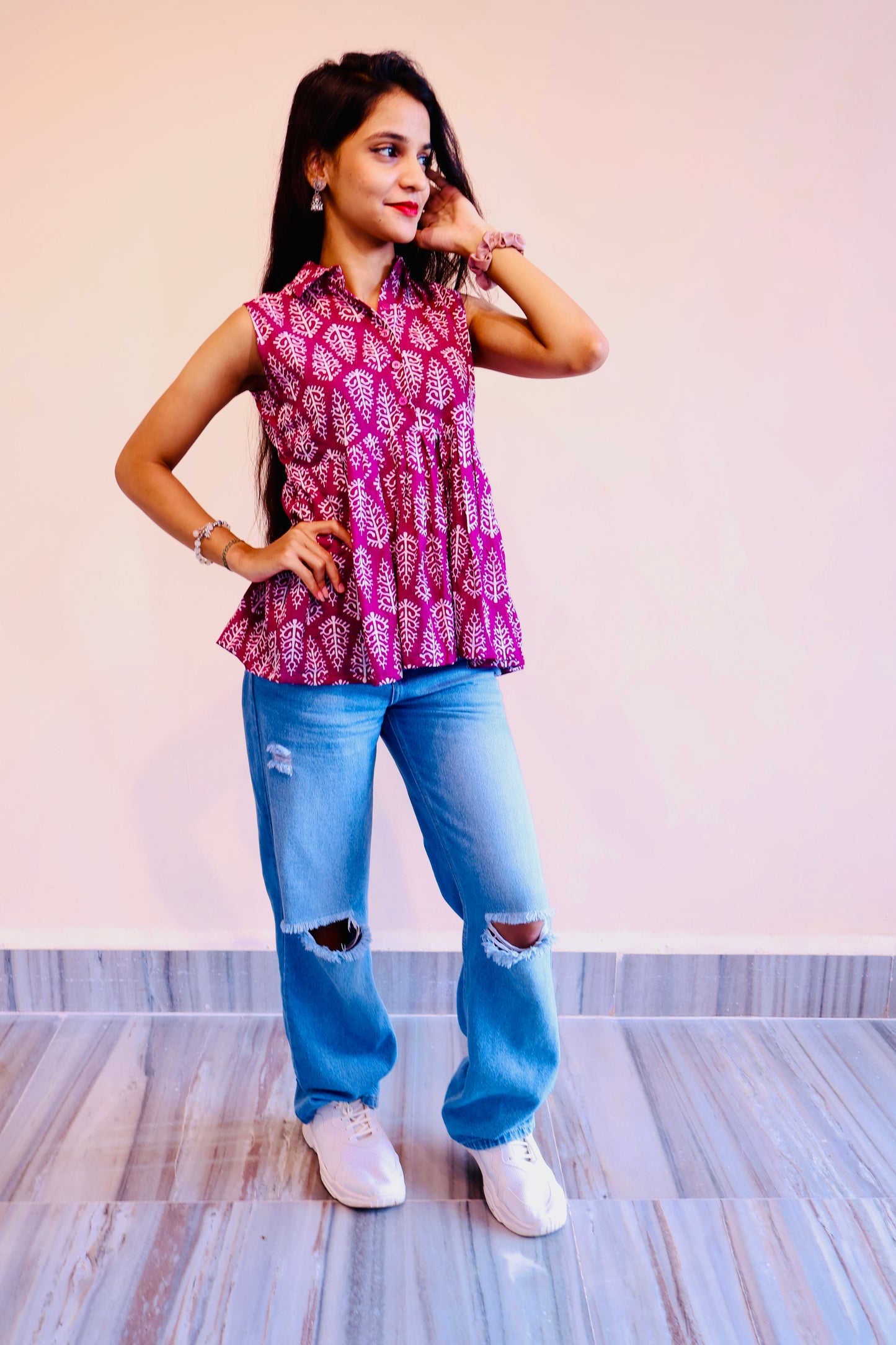 Coller Short Kurtis