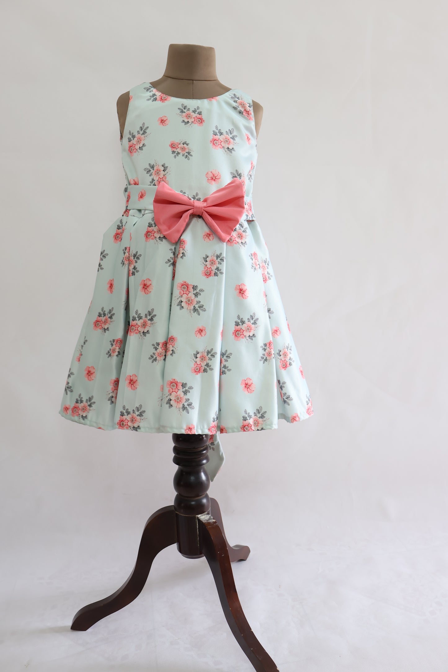 GET FLAT 50% OFF ON "FLORAL FANTACY"