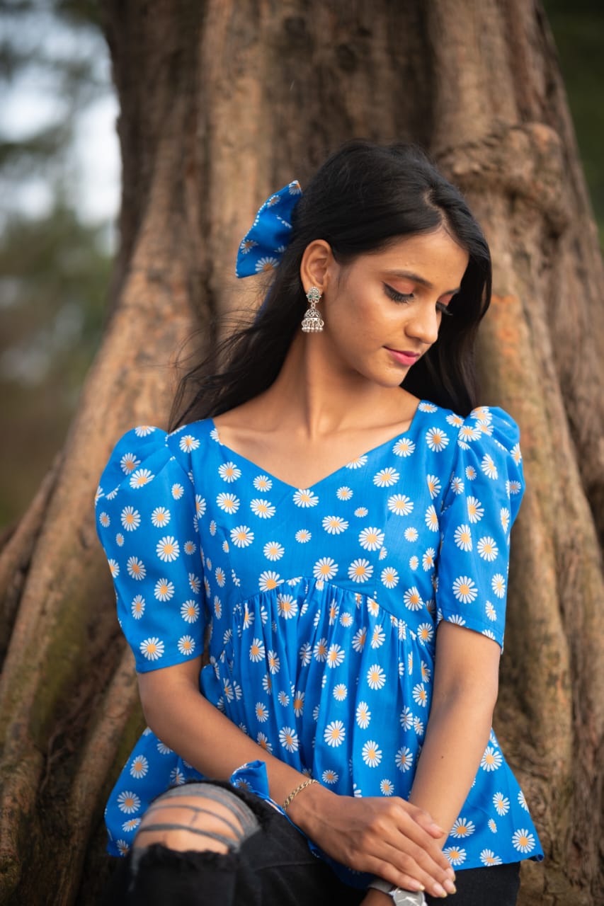 Daisy Bloom Short Kurtis