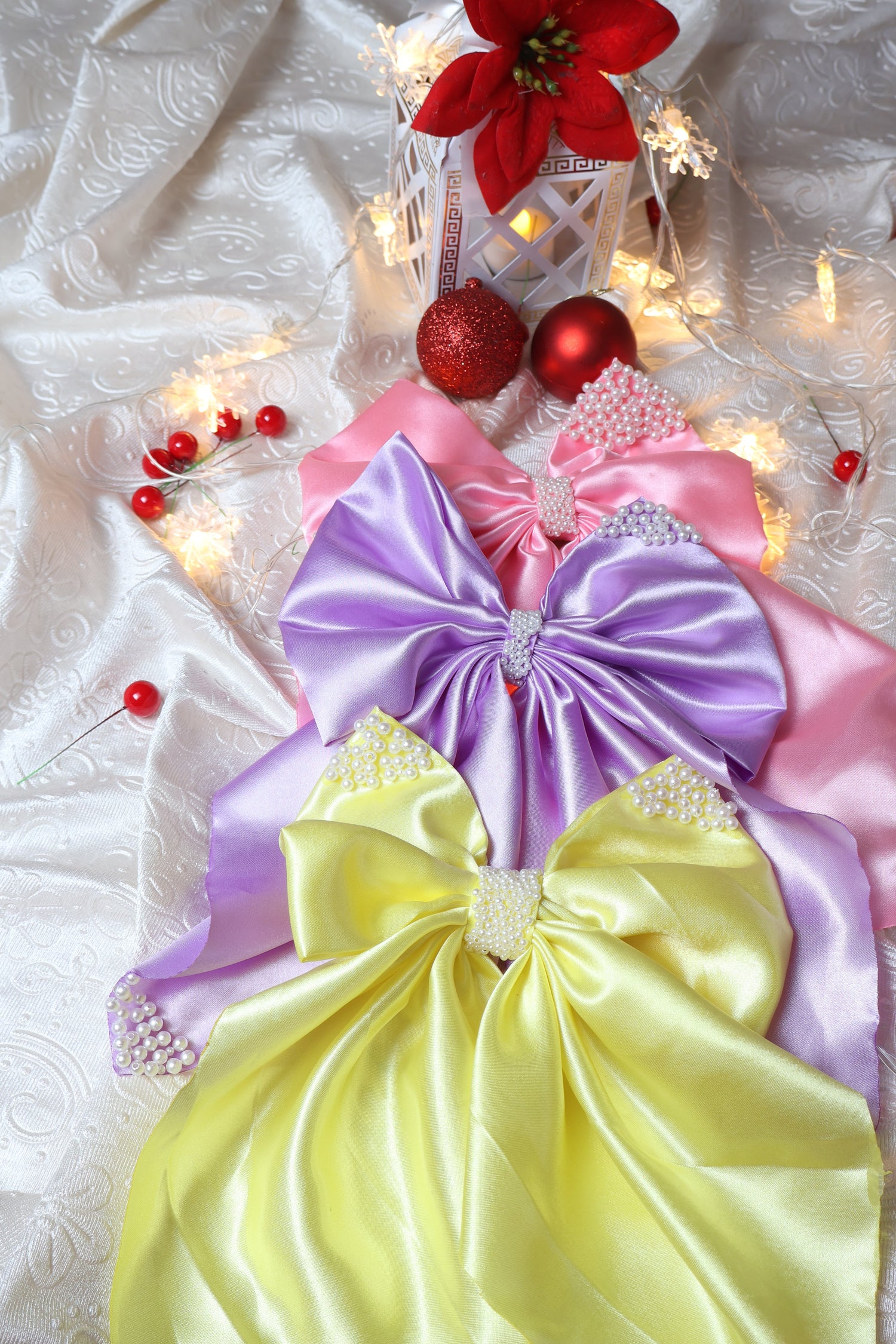 HAIR BOW