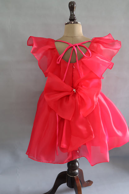 GET FLAT 50% OFF ON "FLAIRY FLUTTER"