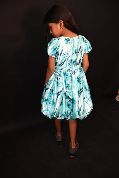 GET FLAT 50% OFF ON "BALOON DRESS"