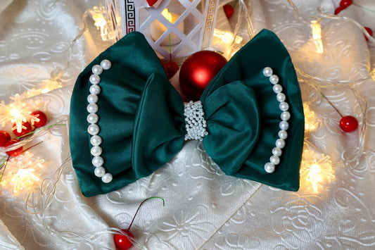 GET FLAT 50% OFF ON "BOW BEAUTY"